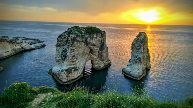 لبنان زیبارو
