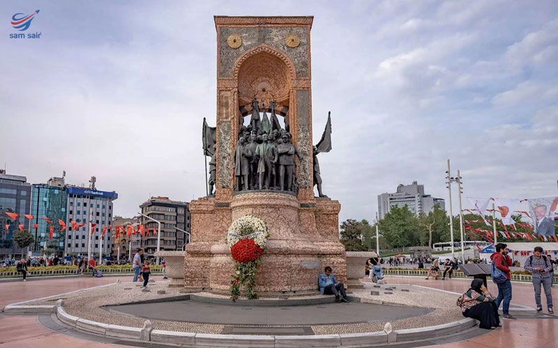 میدان تکسیم - تور ترکیه